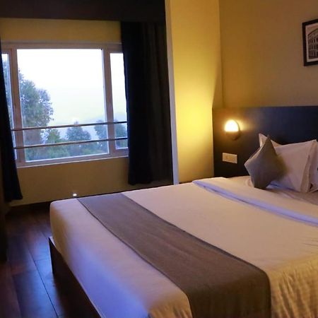 Minus 1 Hotel Kodaikanal Buitenkant foto