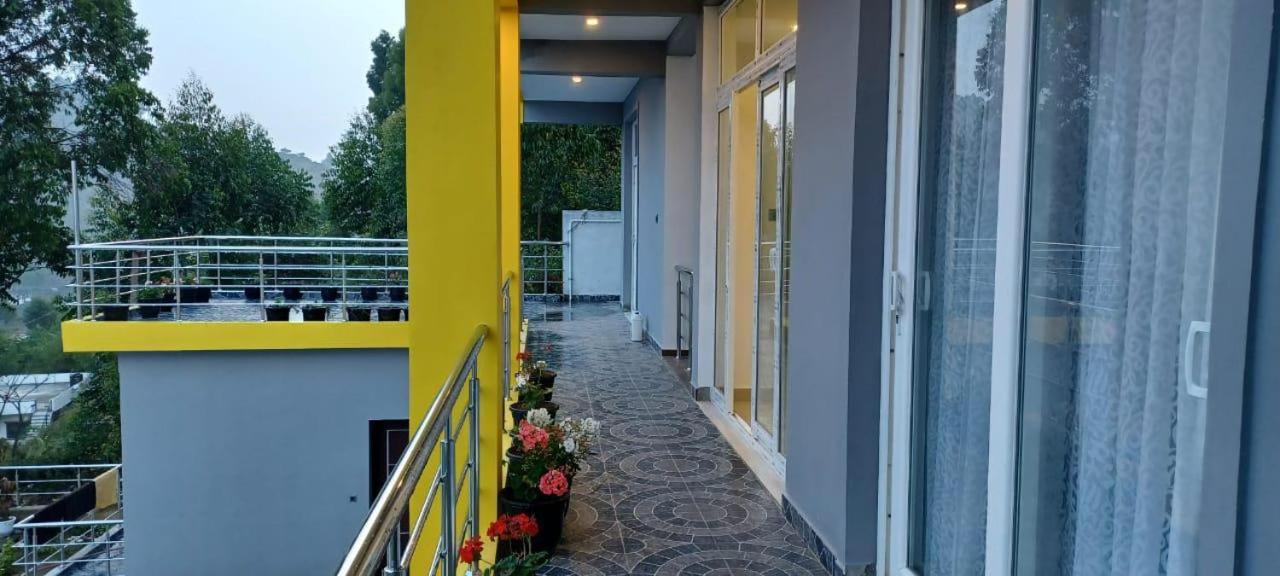 Minus 1 Hotel Kodaikanal Buitenkant foto