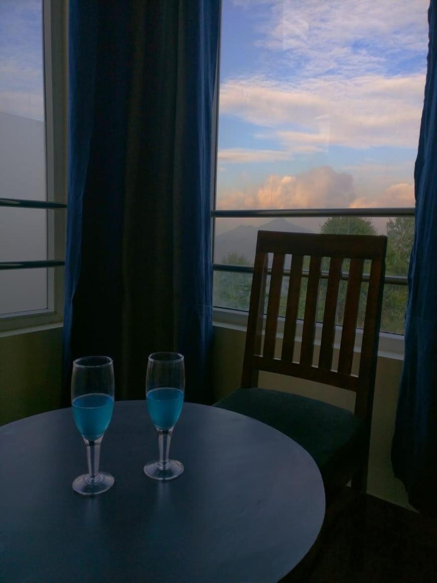 Minus 1 Hotel Kodaikanal Buitenkant foto